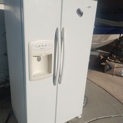 Refrigerator Maytag