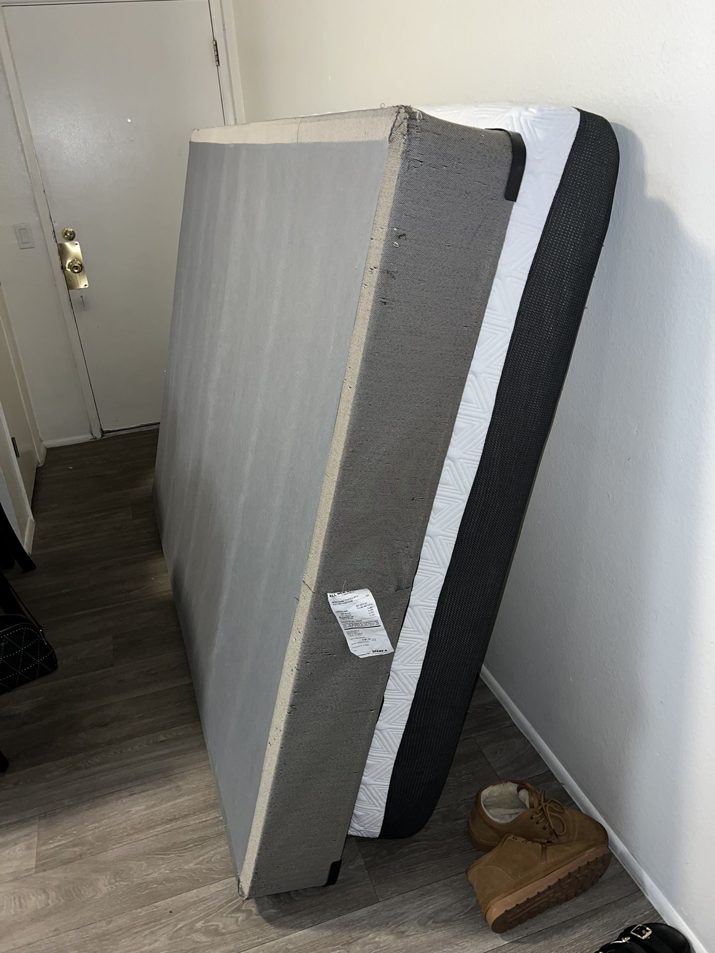 Box Spring & Mattress