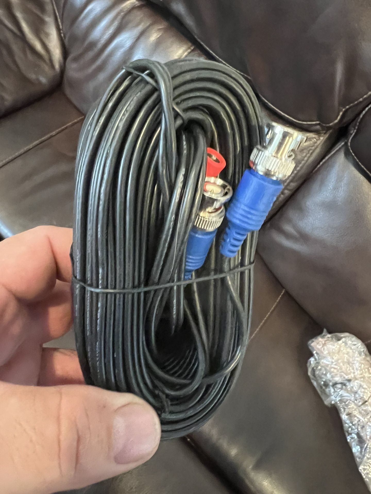 Videos Surveillance Cables. 