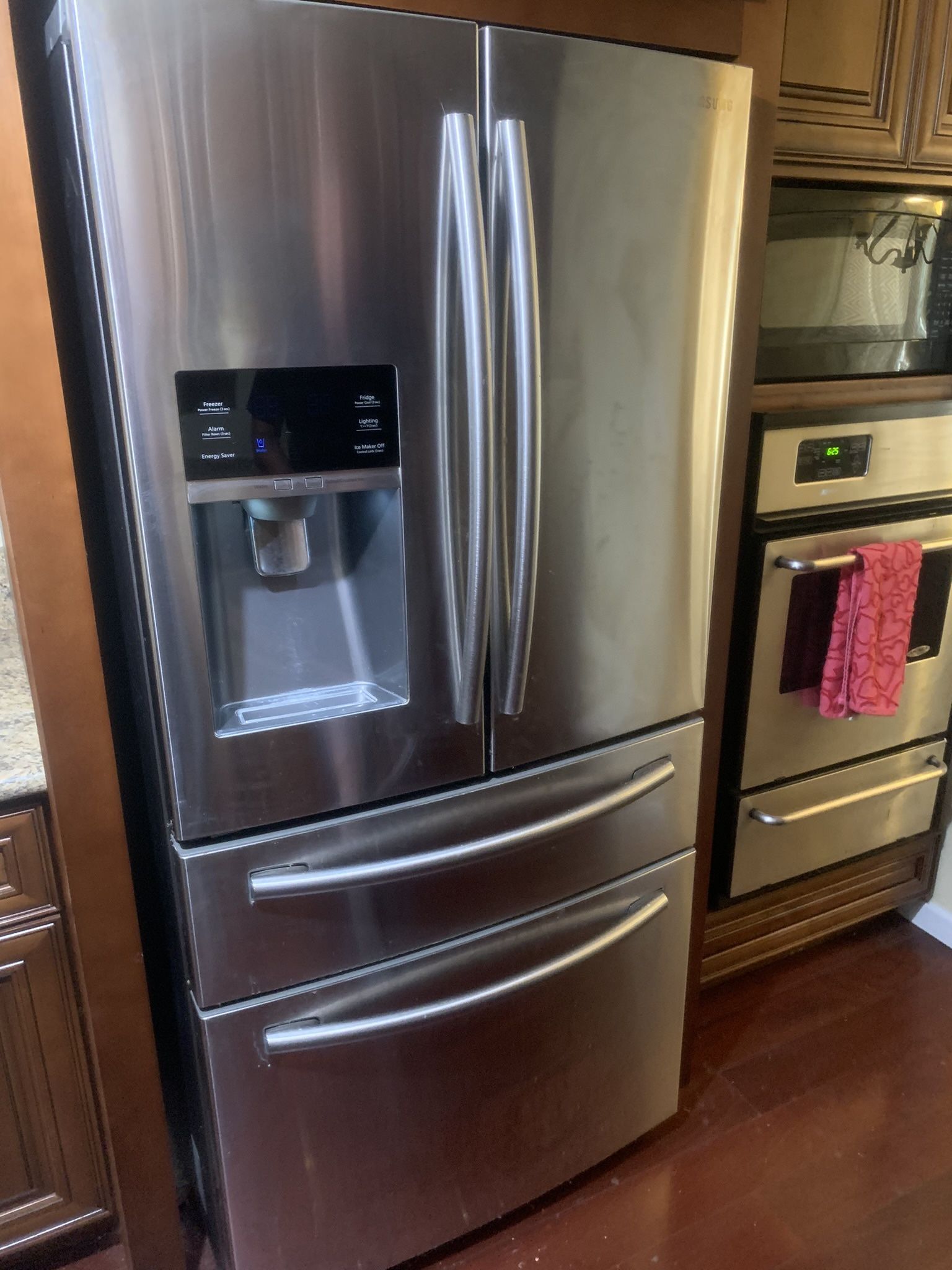 Samsung refrigerator