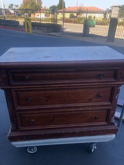 Brown dresser