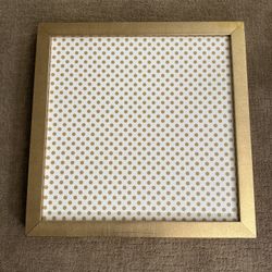 Hanging Art Magnet Board