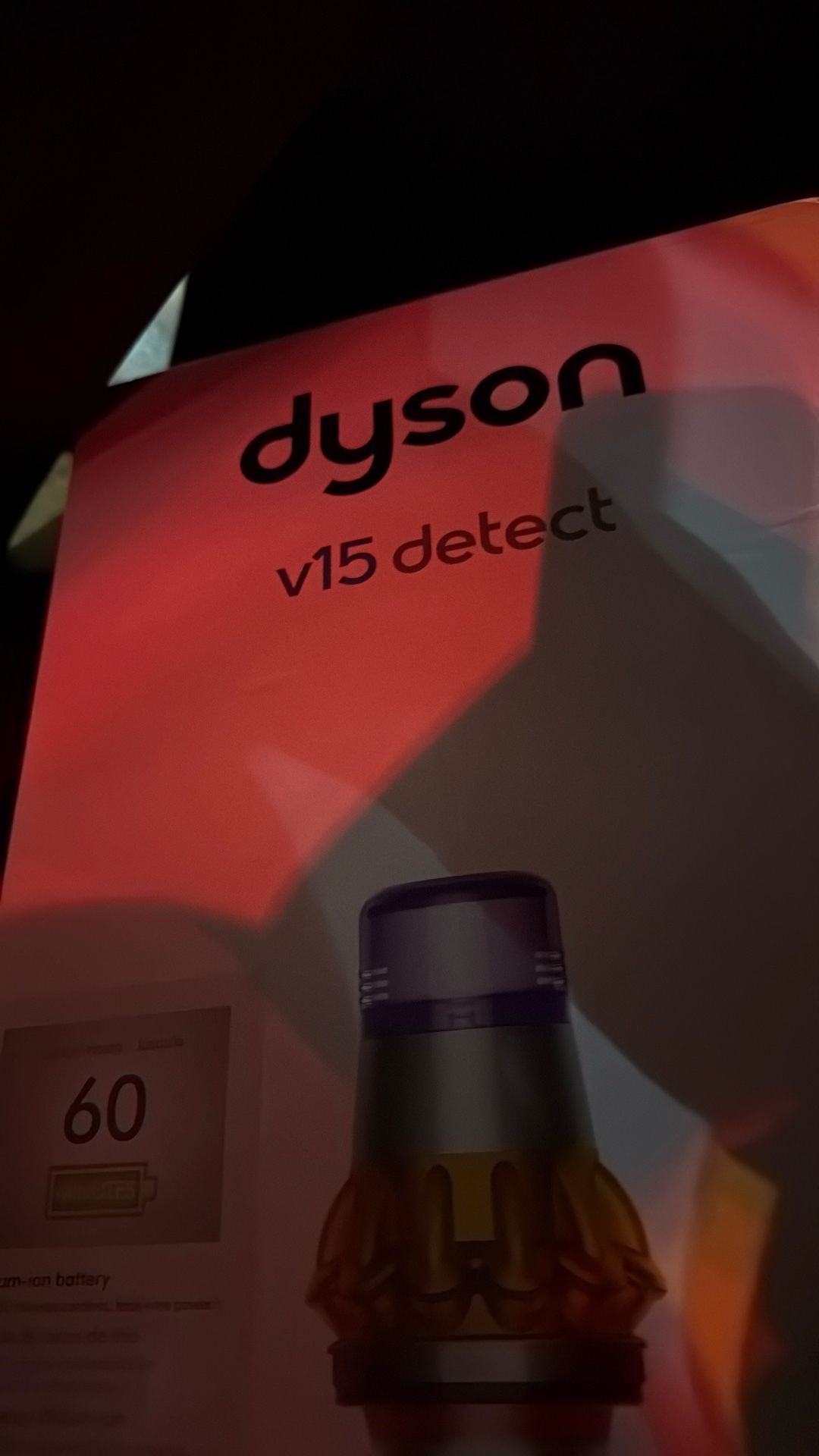 Dyson V15