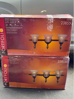 3 bar light