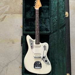 Fender Jaguar Guitar MIJ (Japan) - Olympic White w/ Rosewood Fretboard