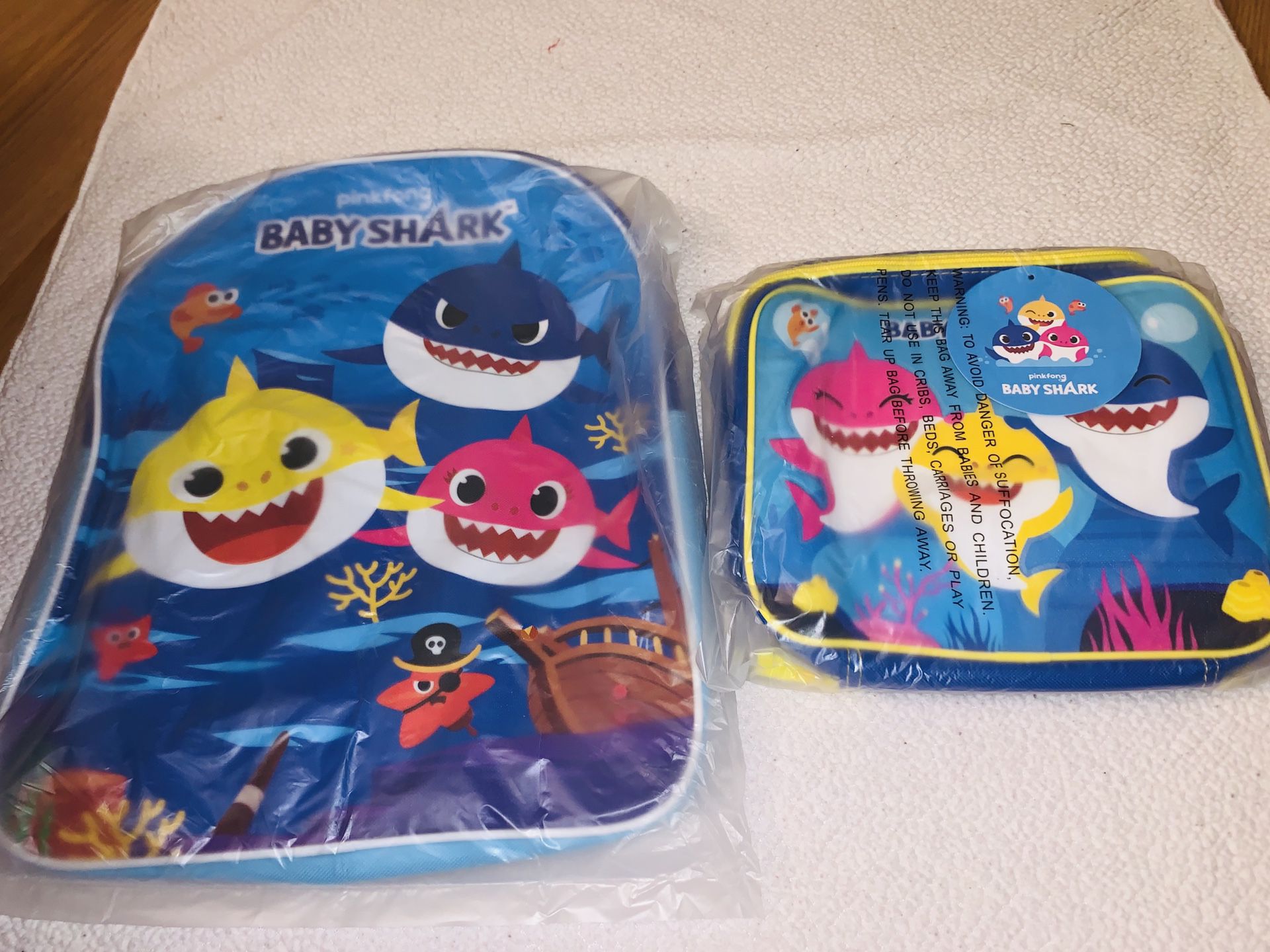 Baby shark book bag with lunch bag