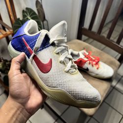 Kobe 11 USA Size 5.5Y