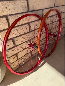 New 29’ anodized Red Profile Elite Hubs  Rhino lite set