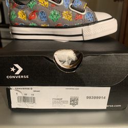 Converse  Size 6 Infant