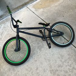 2013 Verde Eon BMX bike 