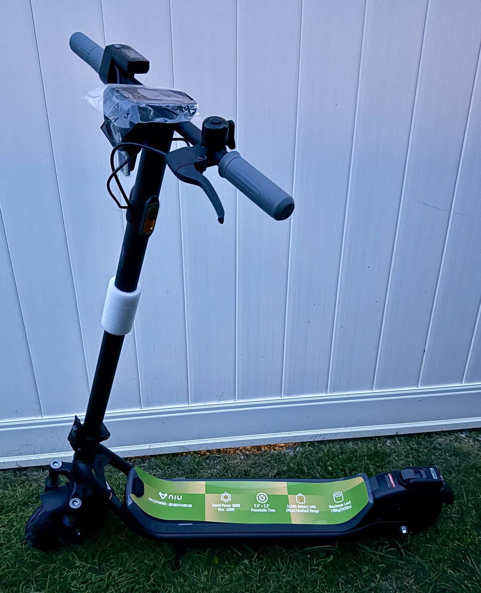 NIU - KQI 100P Foldable Electric Kick Scooter