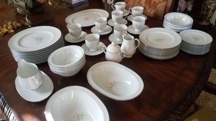 Noritake china set