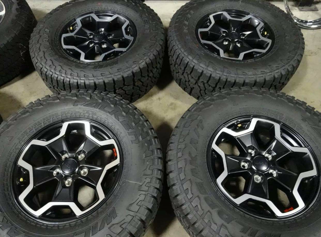 17” Jeep Gladiator / Wrangler brand new wheels and tires