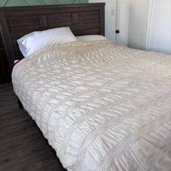Ashley furniture bedroom Set