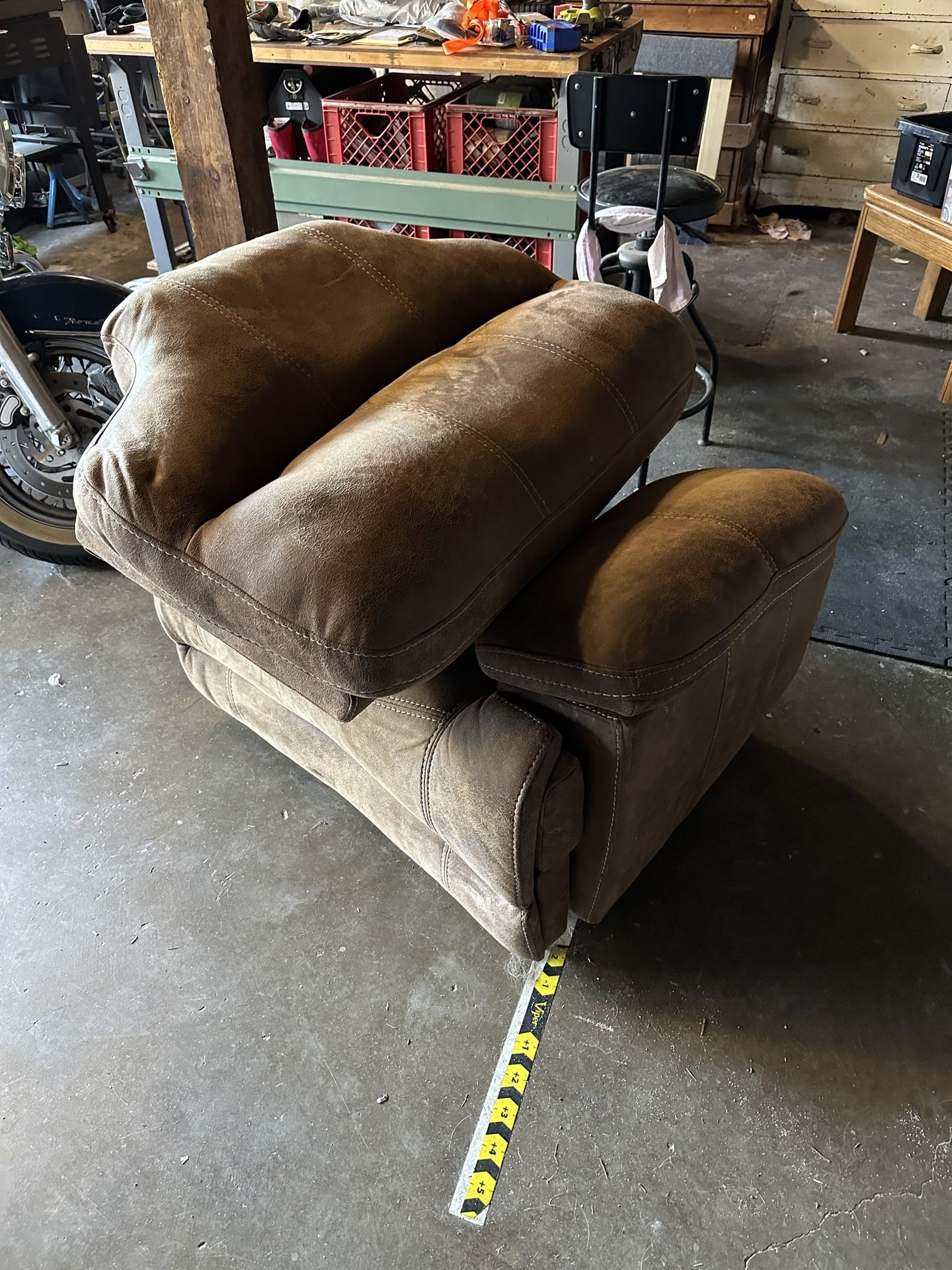 Free Recliner 