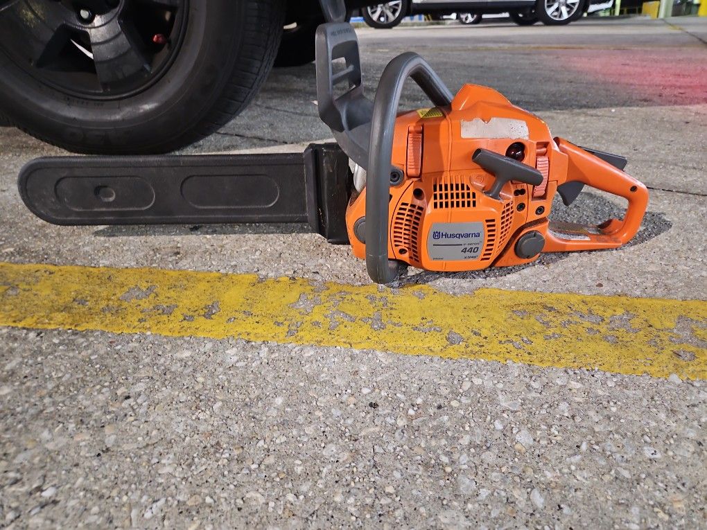 Husqvarna 440 Chainsaw