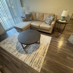 Coordinated Living Room Set with Round Table