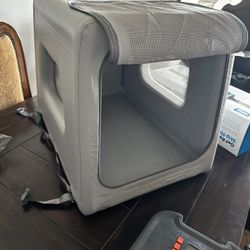 Diggs Inflatable Enventur Dog Crate - Small