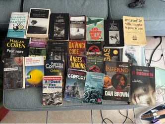 Lot of French books