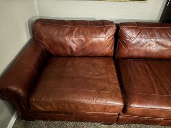 Solf leather couch