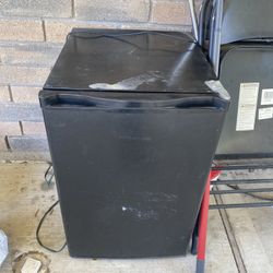 Mini Refrigerator 