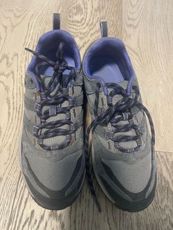 Columbia hiking shoes