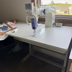 Sewing Machine Juki QVP2200 Sit Down Quilt 
