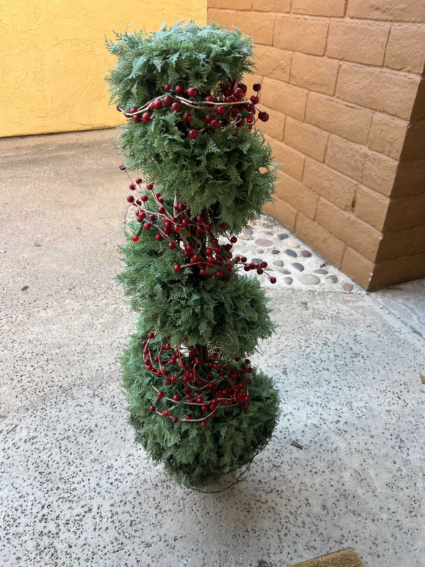 Beacon Hill Cypress Topiary 48" LED Clear.
