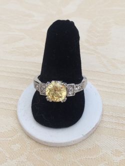 Yellow Stone Ring size 10