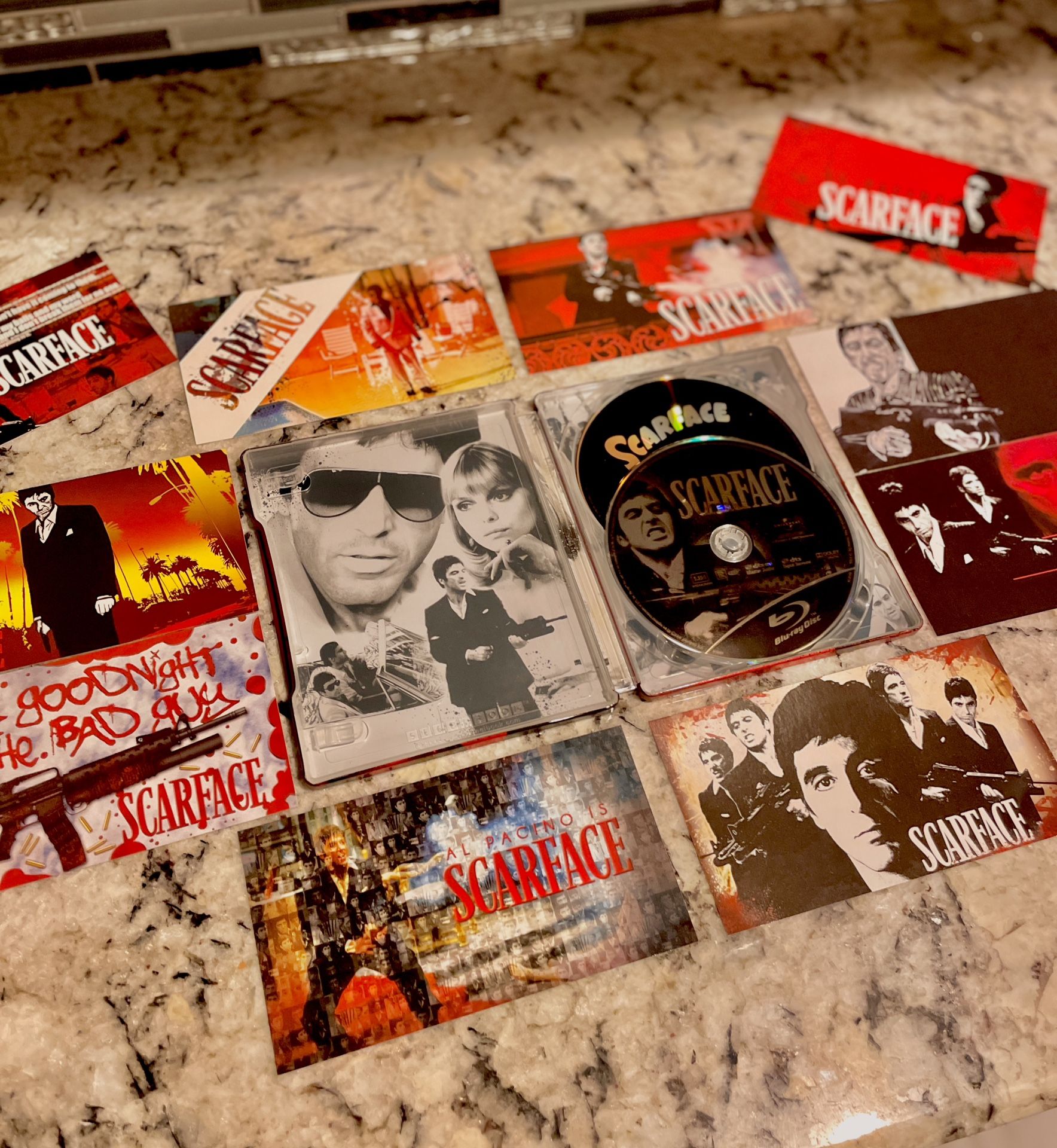 Scarface Bluray And DVD Collectors Set