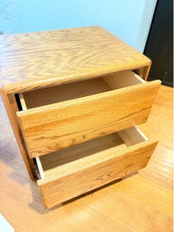 Oak night stand
