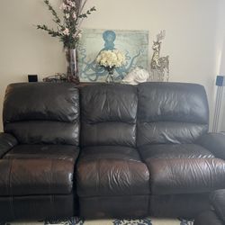 2 Piece Leather Couch Set 