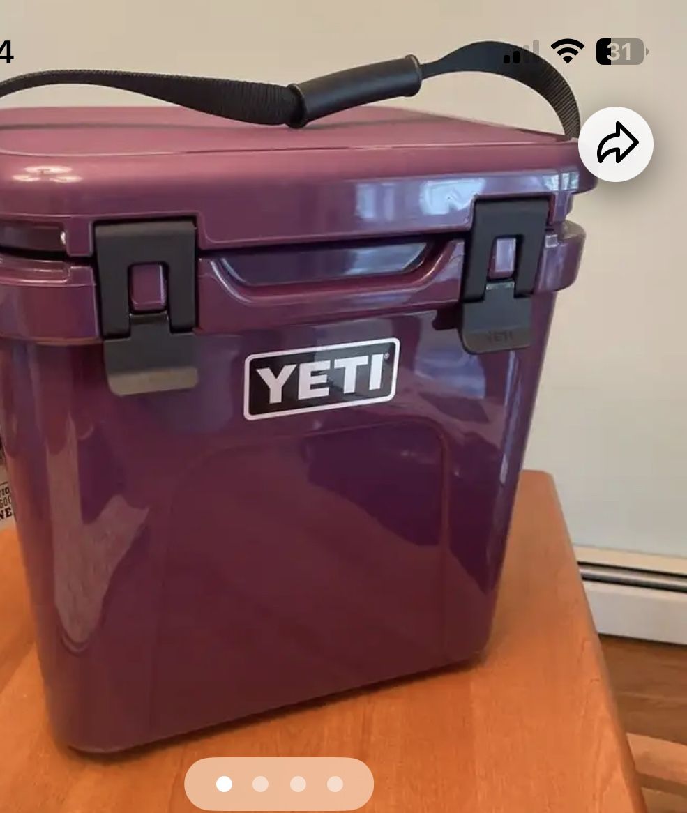 Yeti Roadie 24 Cooler Like New Purple