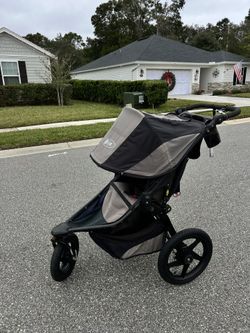 BOB Jogging Stroller. Perfect 4 Run/ Beach/ Hike