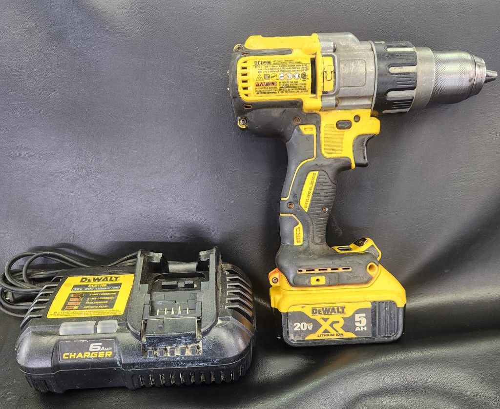 DeWalt DCD996 Cordless Hammer Drill Kit