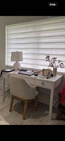 White Desk And Chair