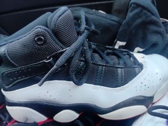 Boys size 2 jordan