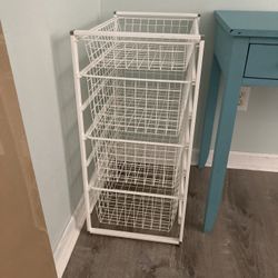 Elf’s Wire Storage Rack 