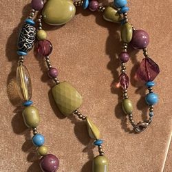 Vintage Necklace 
