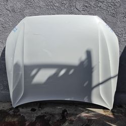 Volvo xc60 hood 2018 2019 2020 2021 2022 2023 2024 2025 2026