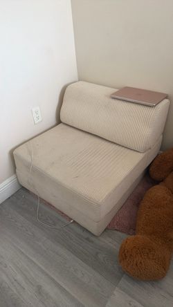 Foldable foam  couch