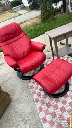 Ekornes Stressless recliner and ottoman