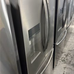 Frigidaire French Door Refrigerator 