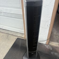 Tower Fan  With Control Remote
