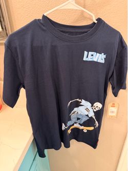 Boys Levi’s shirt