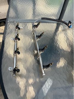 Hellcat fuel rails