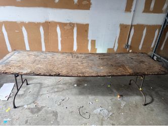 8 Foot Table