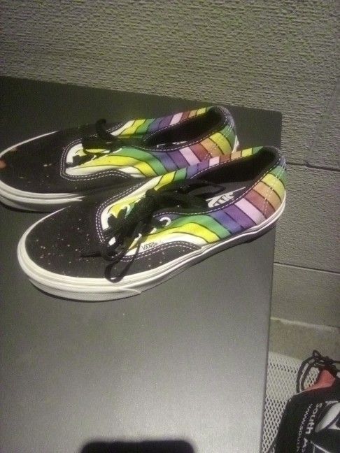 Vans Like Great Condition Size 6