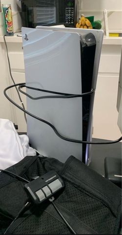 Ps5 + 2 controllers