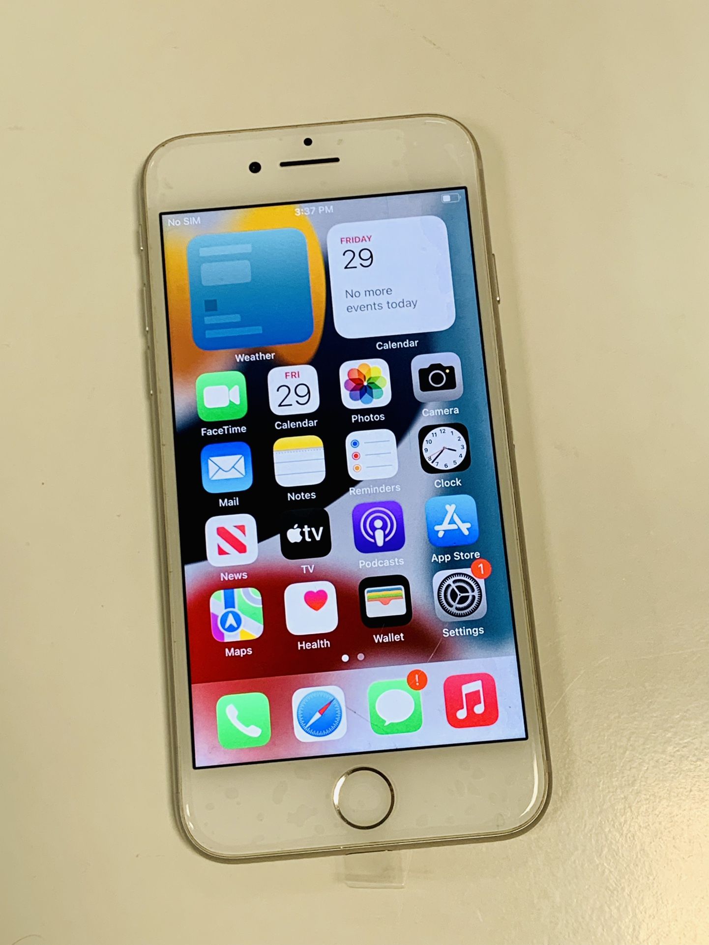 iPhone 8 64GB Fully Unlocked